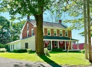 Former Country Store